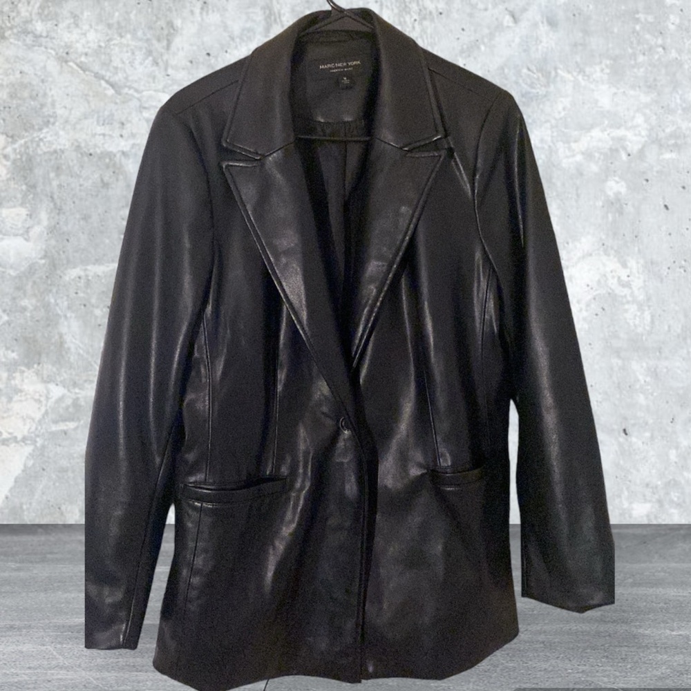 Chic Black Faux Leather Blazer